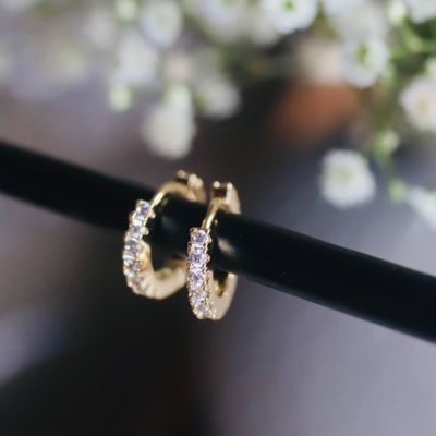 Earrings Crystal Medium Gold